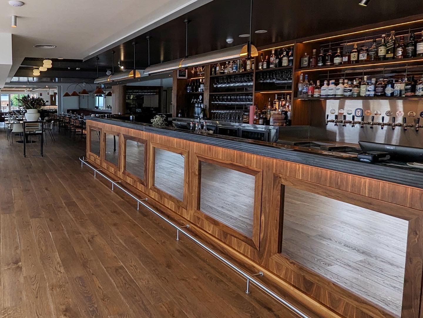 THE BEACH HOTEL | Finch Projects - Commercial Joinery Package