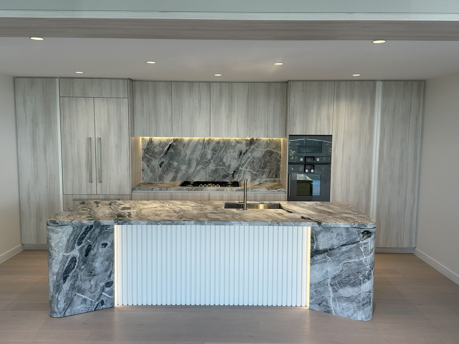 THE COLLECTIVE DISPLAY SUITE