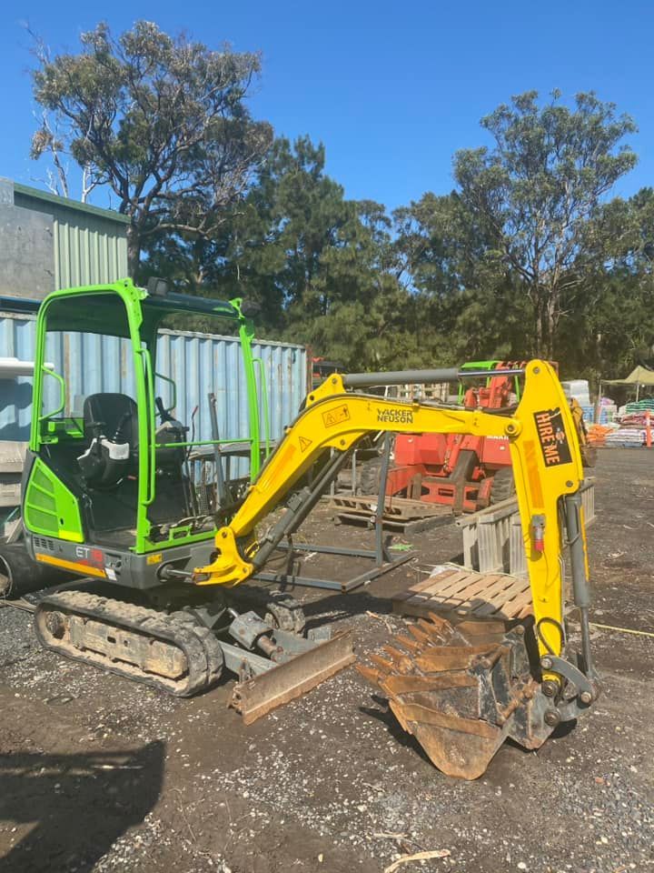 Excavator hire