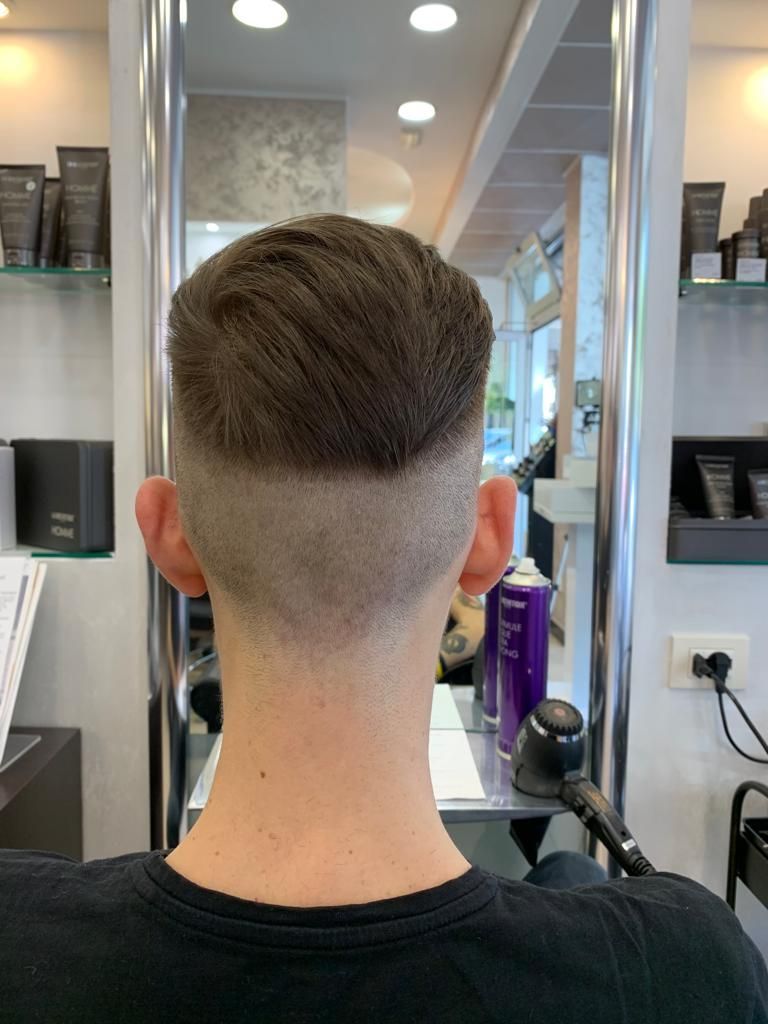 taglio capelli uomo