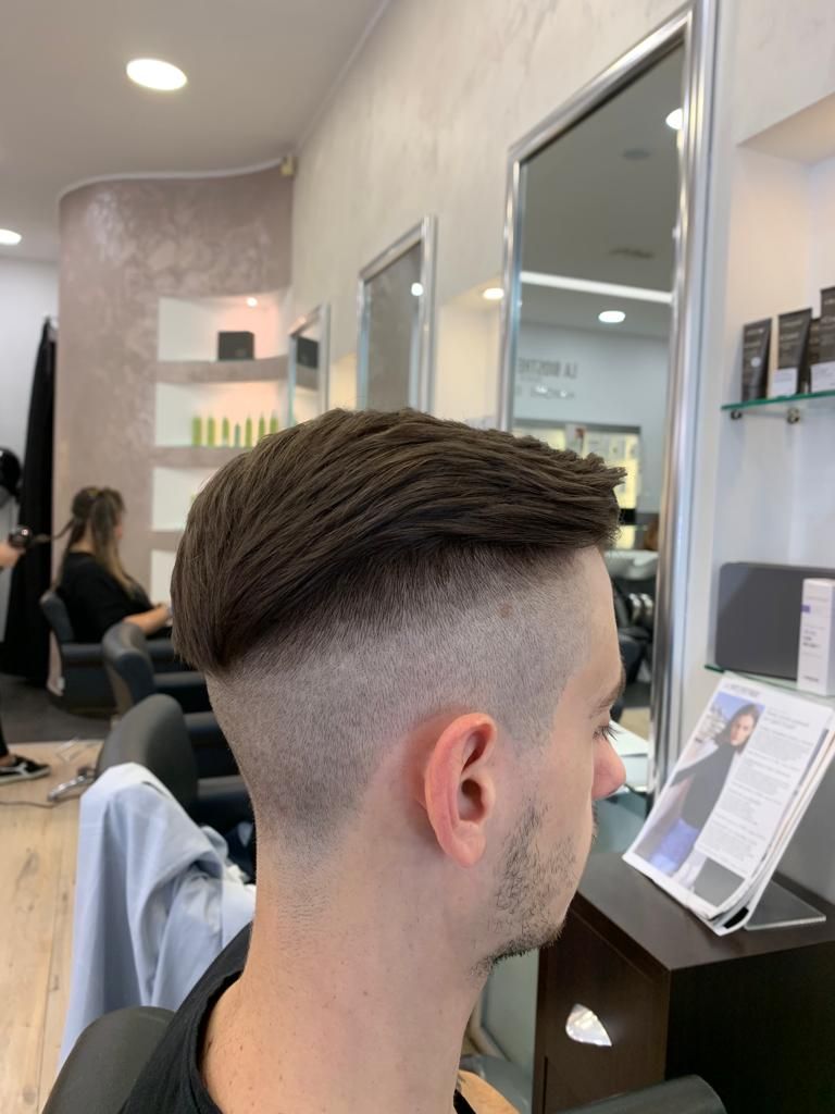 taglio capelli uomo