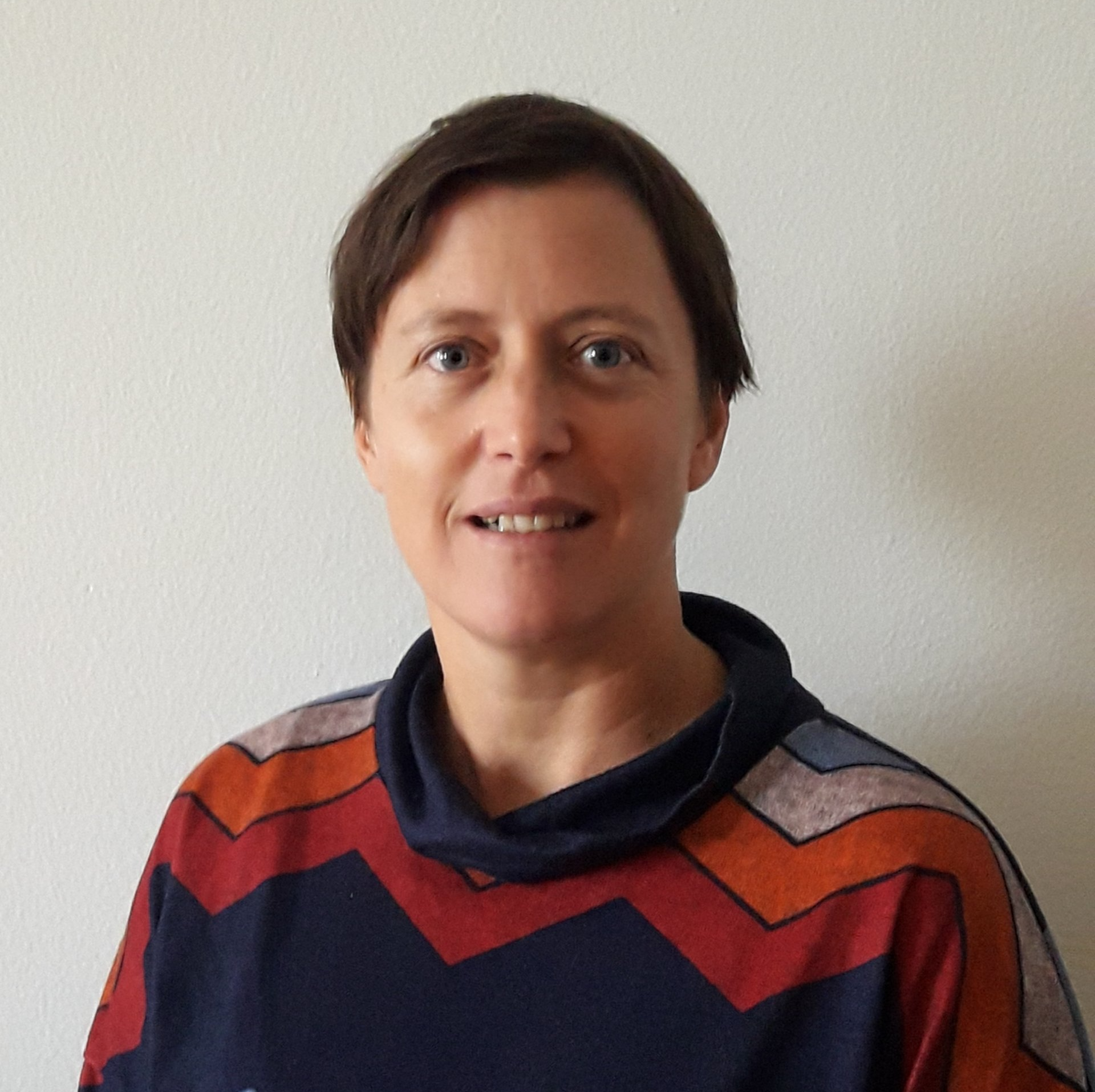 mag. Katja Kodelja Čavničar