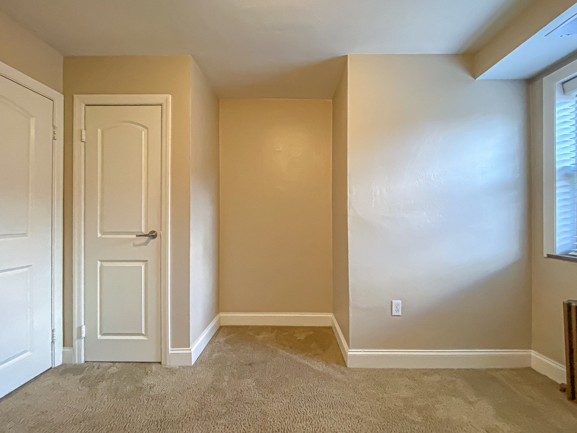 Aspen Court Apartments Interior Photo