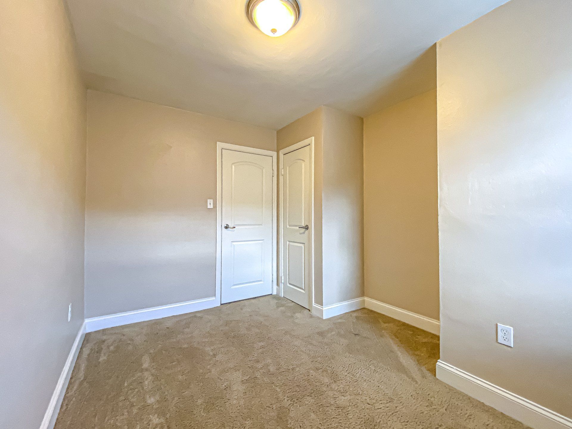 Aspen Court Apartments Interior Photo