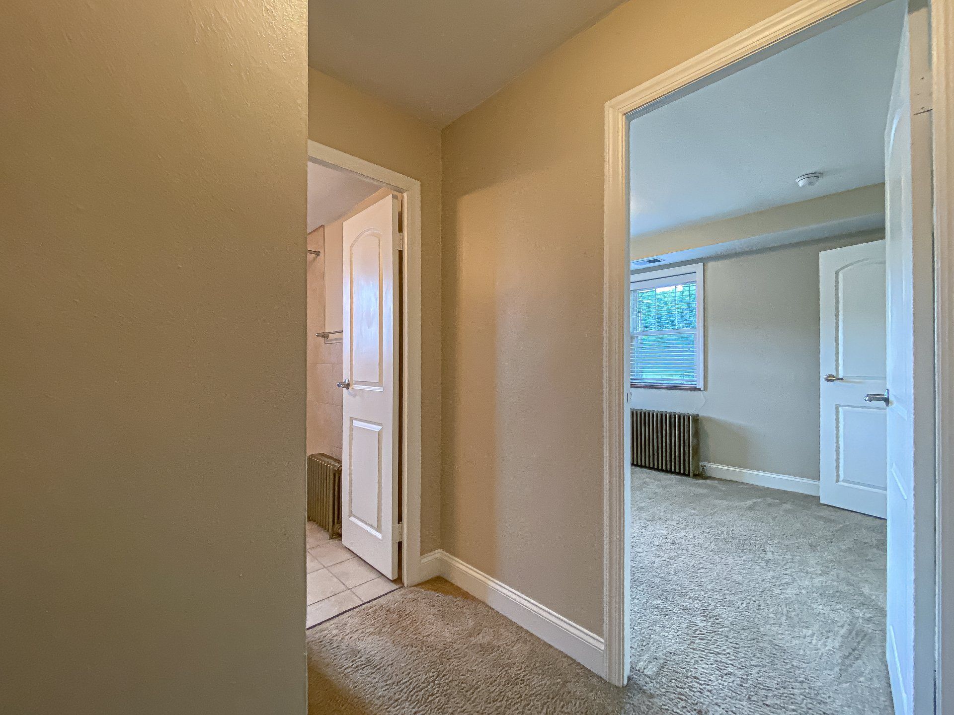 Aspen Court Apartments Interior Photo