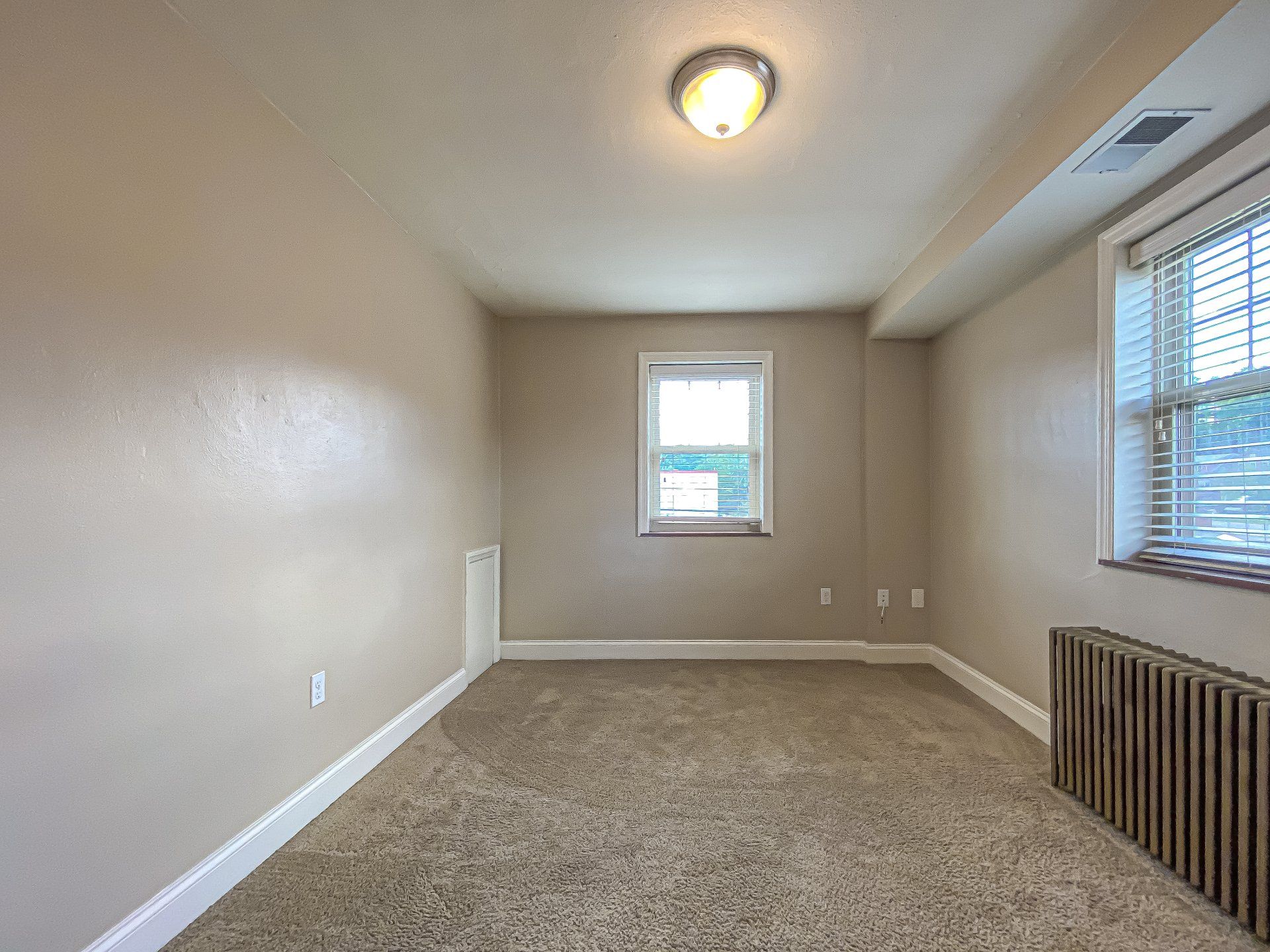 Aspen Court Apartments Interior Photo