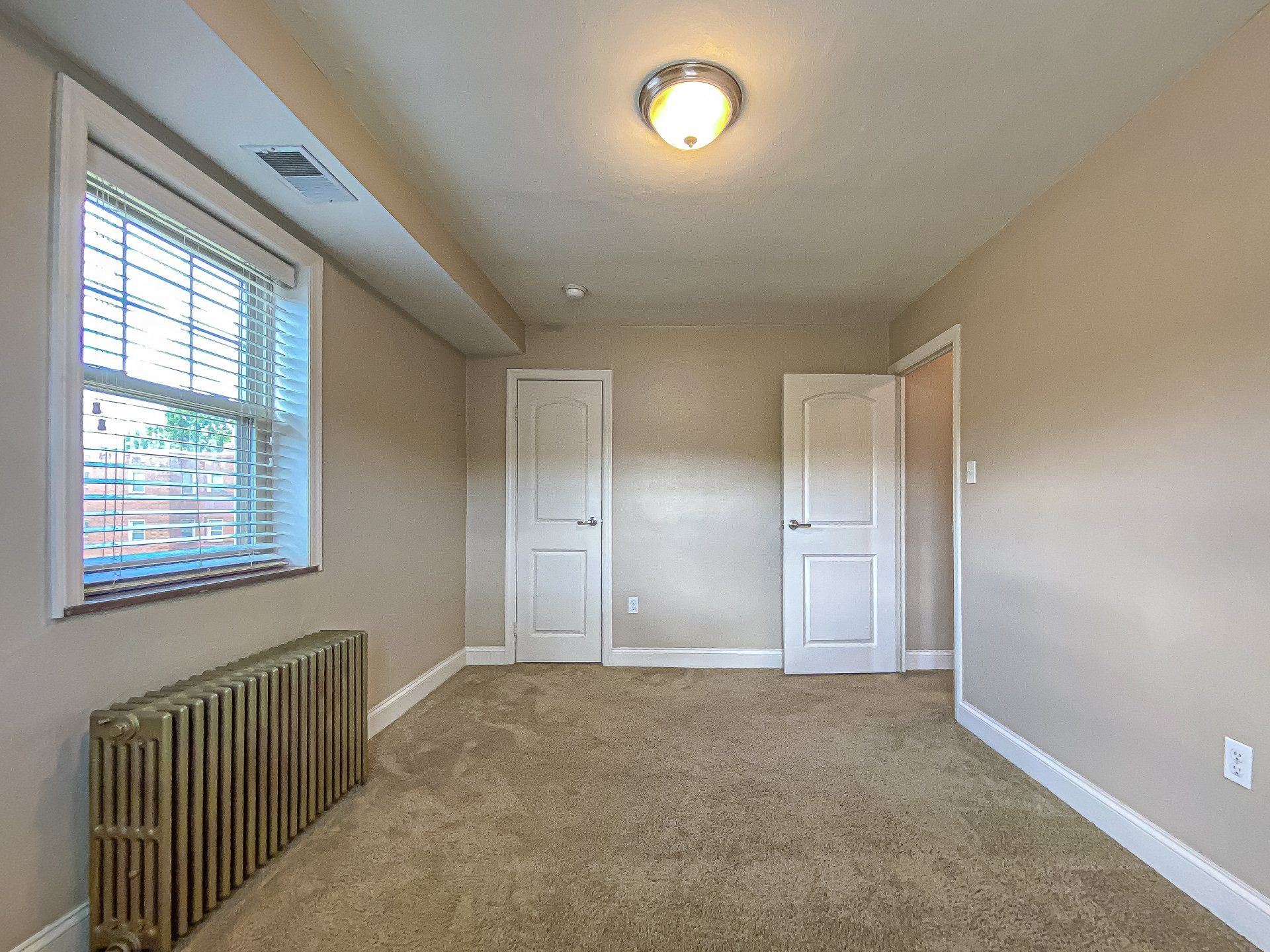 Aspen Court Apartments Interior Photo