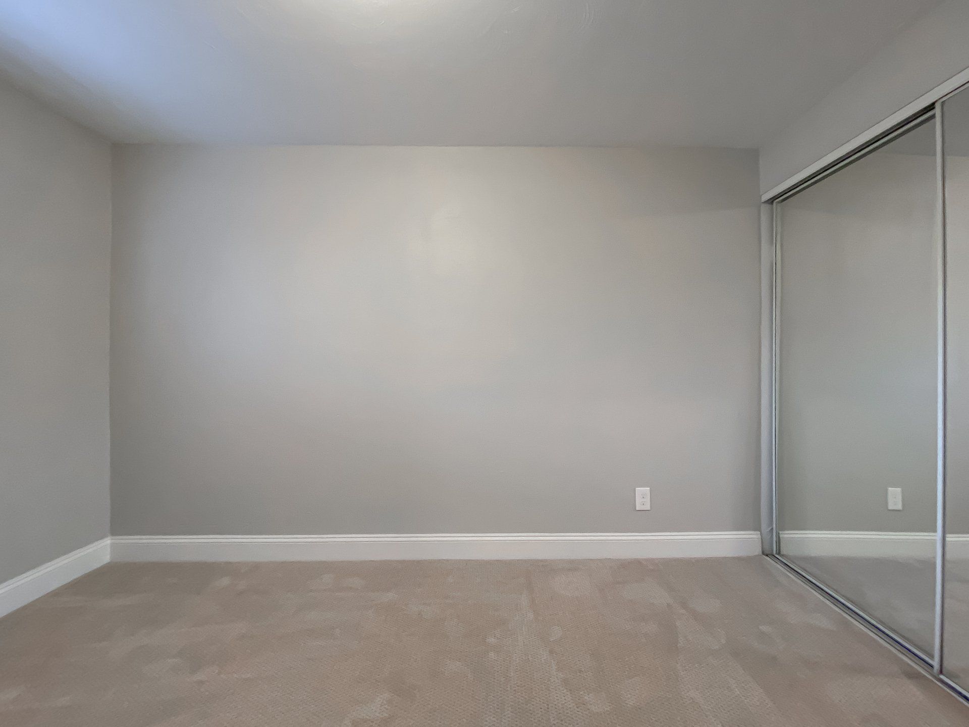Poplar Apartments Interior Photo