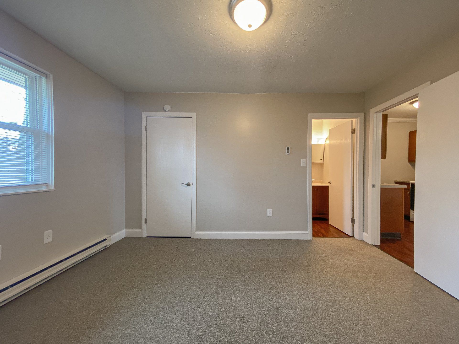 Sunbury Estates Interior Photo