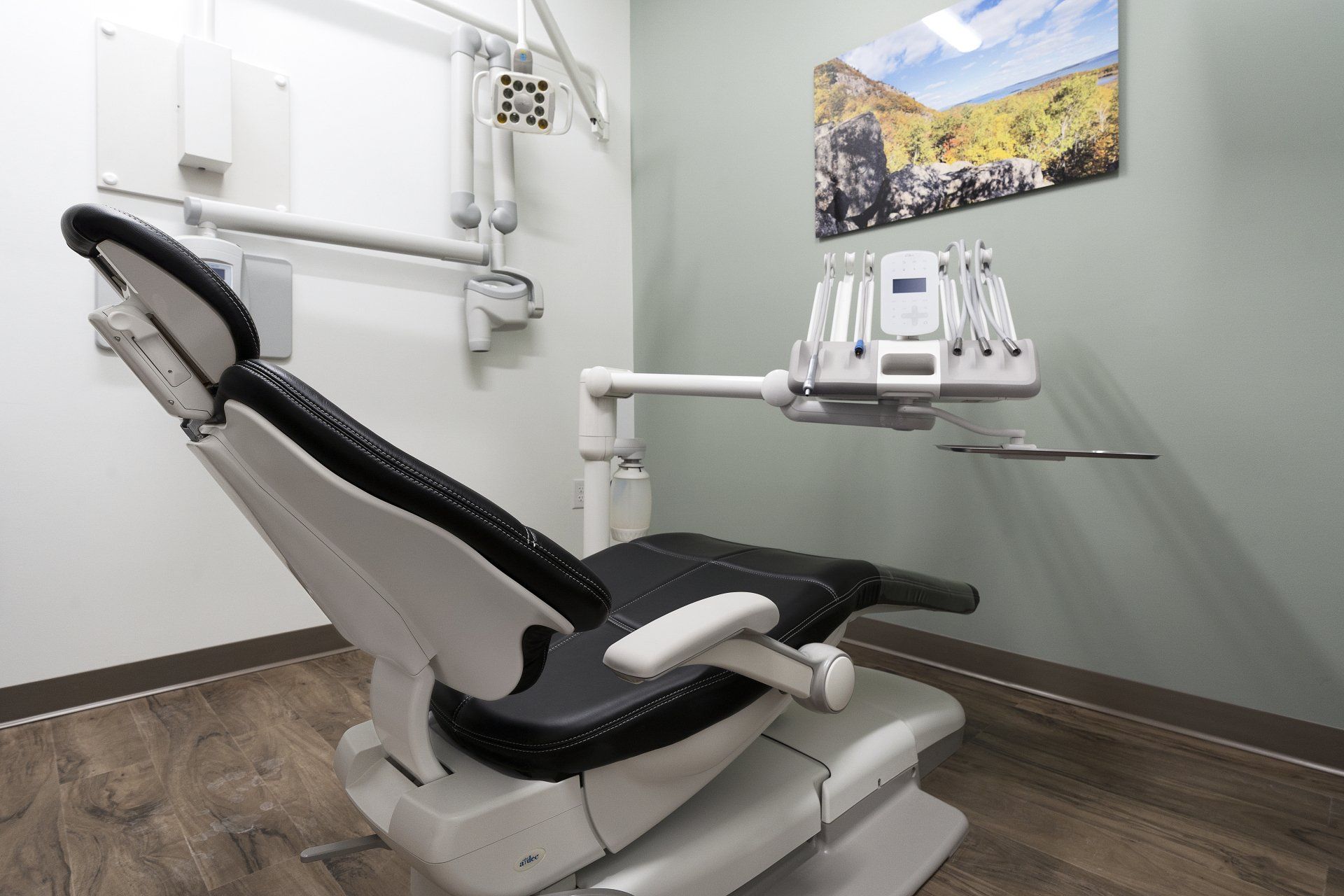 Dentist chair.