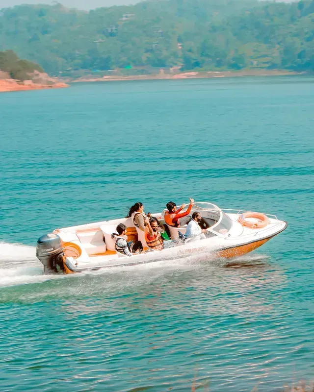 leisure boats