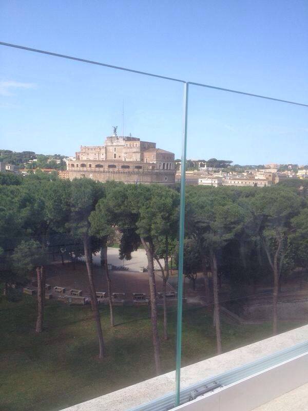 balaustre in vetro a Roma per terrazzi
