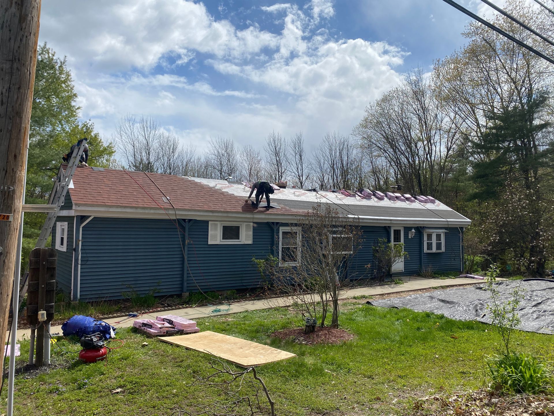 NH home equipped with a SPAN panel, benefiting from local incentives