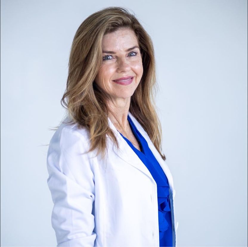 image of nurse practitioner founder of unique health Dawn Forrest