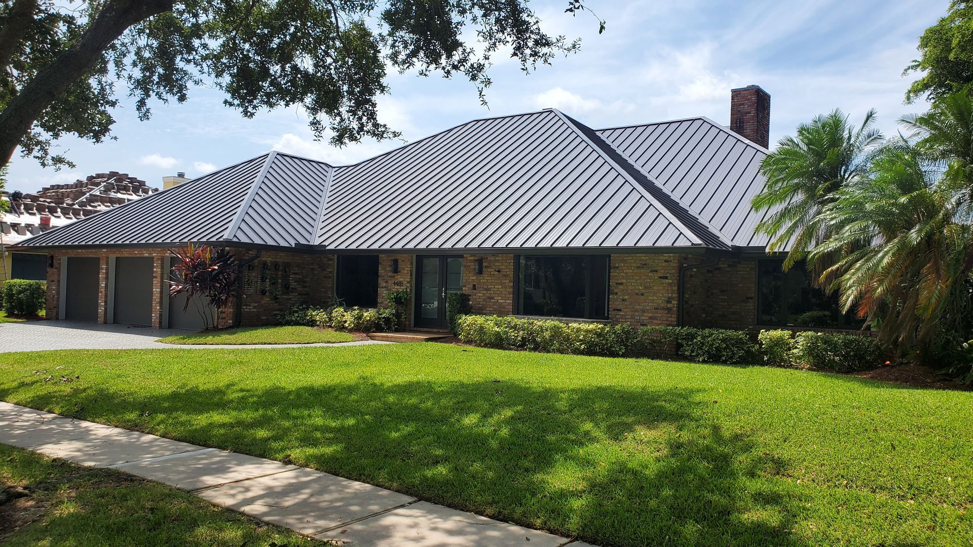 #1 Metal roofing specialist in Florida. Beautiful sleek metal roof.