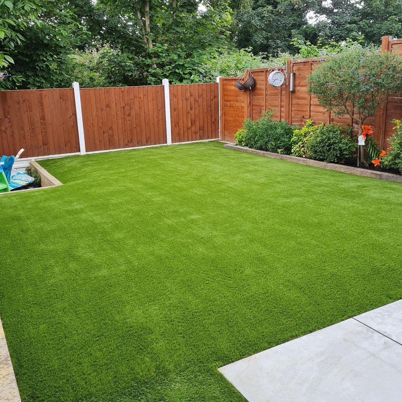Fantastic looking artificial grass lawn by DSB Grass, Sudbury Suffolk.