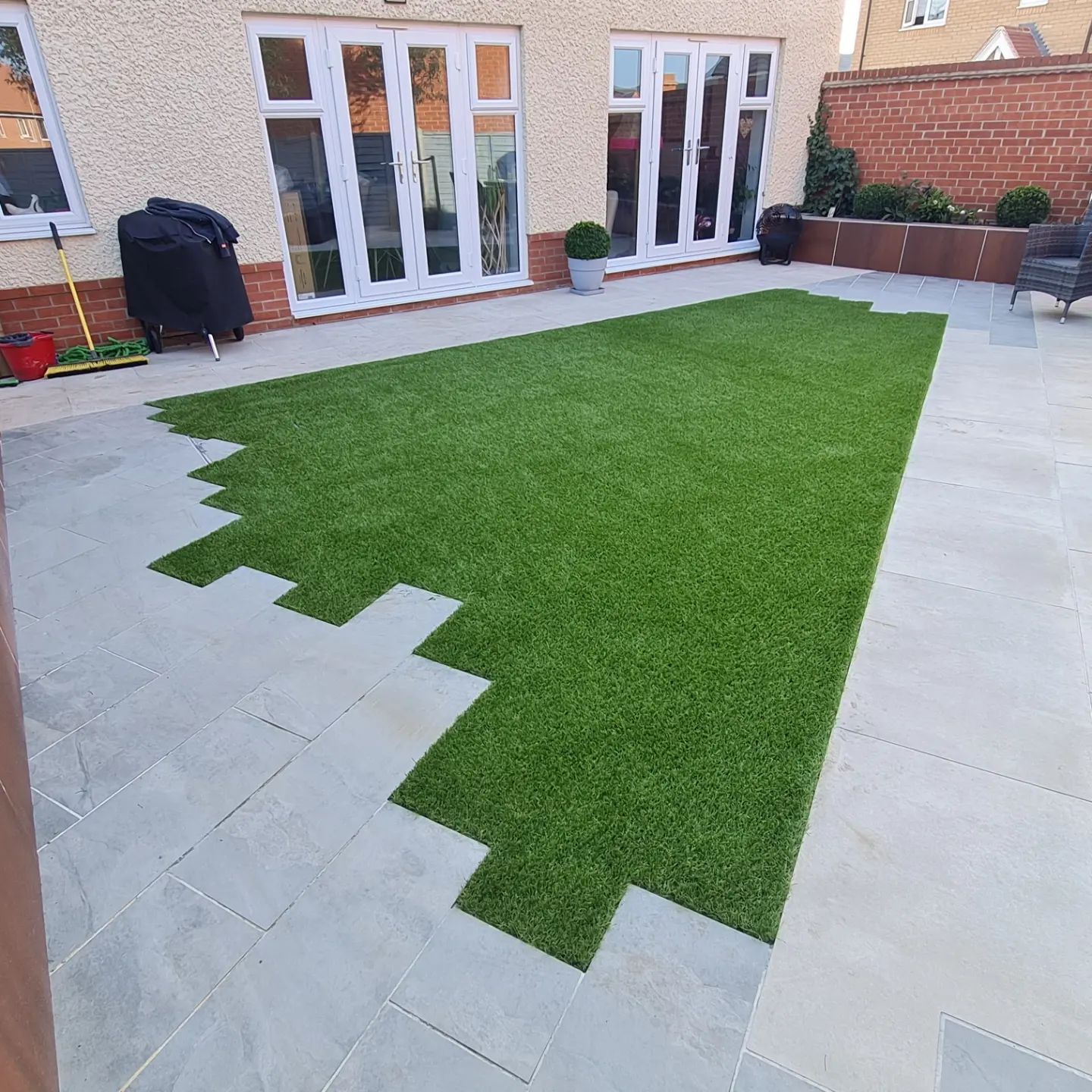 Best artificial grass lawn and landscaping specialist in cornard suffolk area, DSB Grass