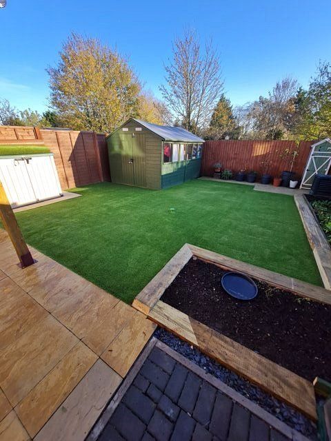 Best artificial grass lawn specialist in sudbury suffolk area, DSB Grass
