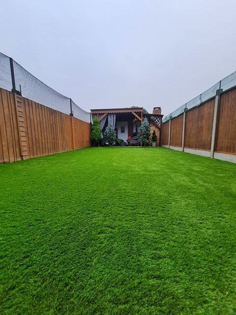 Best artificial grass lawn specialist in sudbury suffolk area, DSB Grass