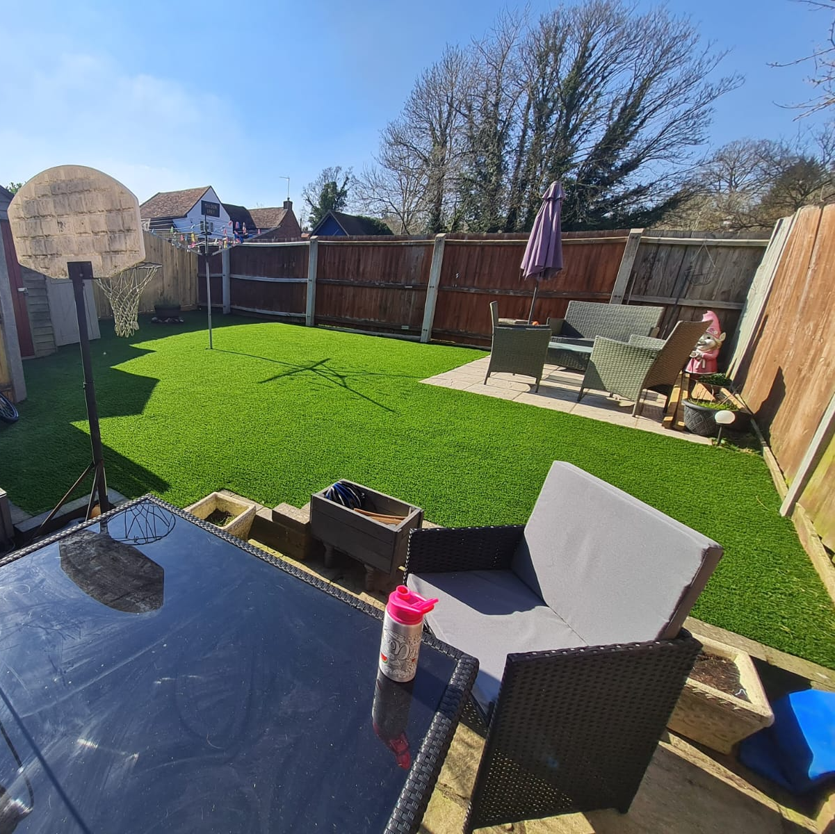 Fantastic looking artificial grass lawn by DSB Grass, Sudbury Suffolk.