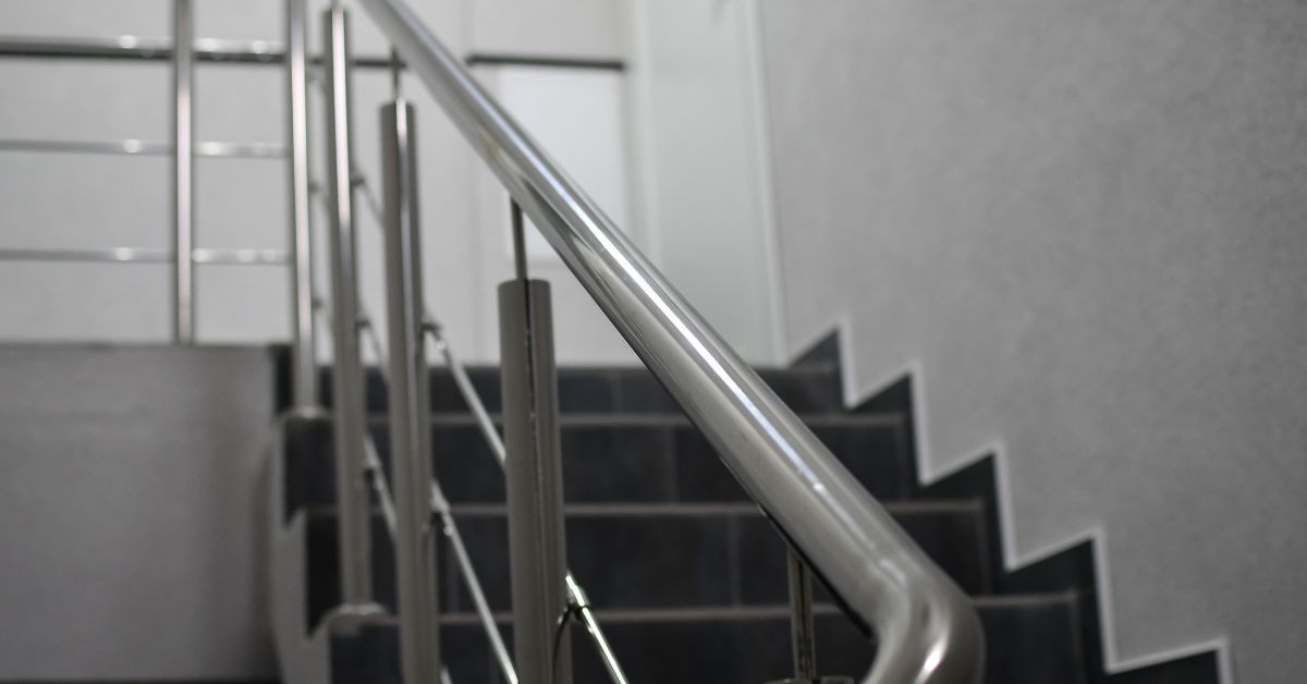 The Role of Stainless Steel Railings in Transportation Hubs