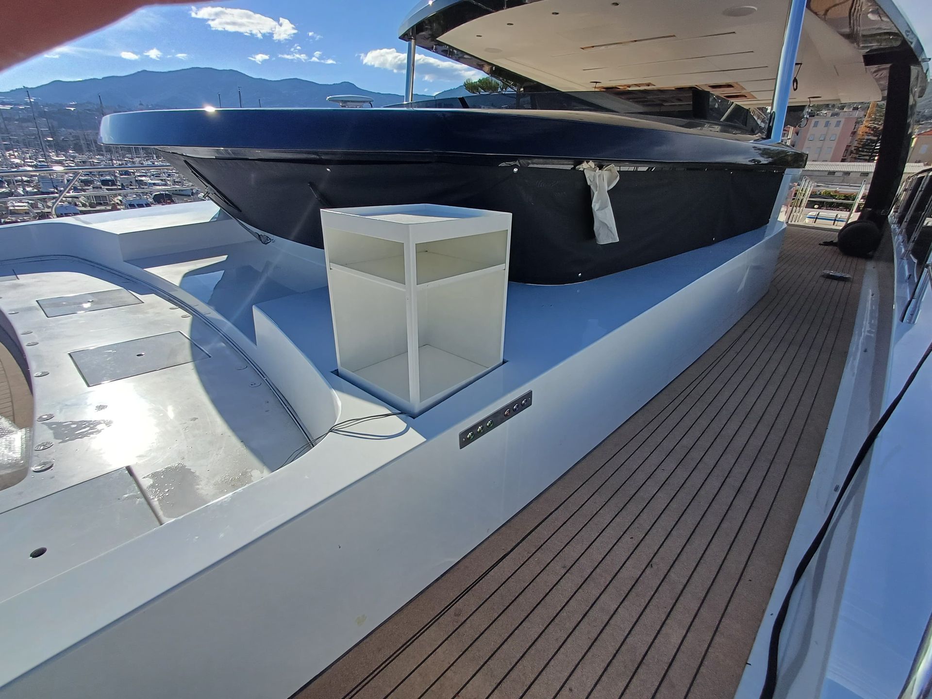 montavivande yacht