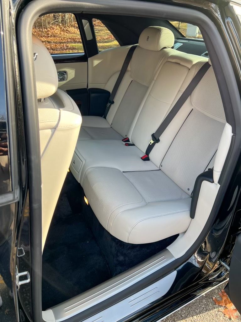 Rolls-Royce Ghost - RPD Limo