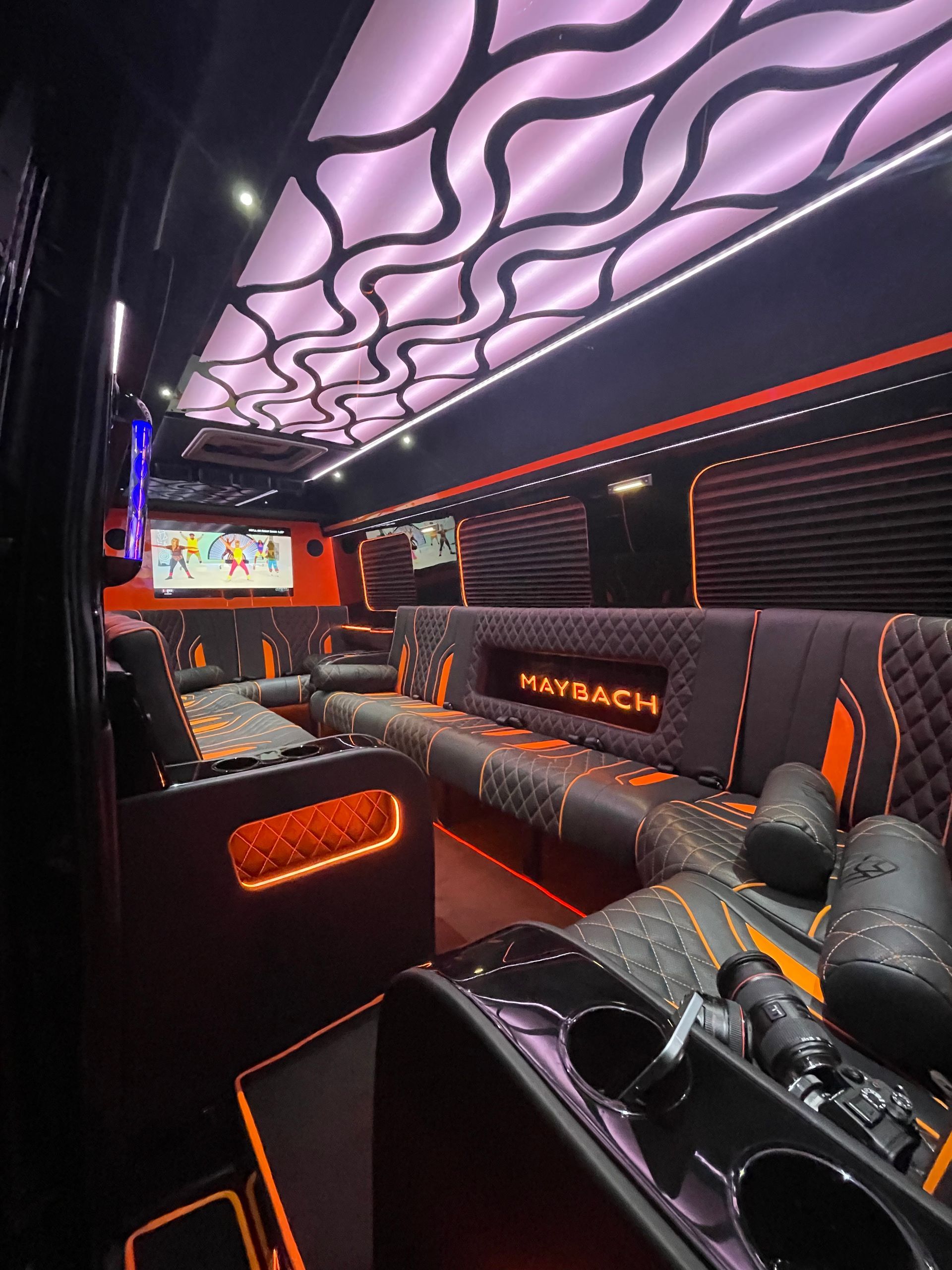 2025 Mercedes Sprinter Maybach - RPD Limo