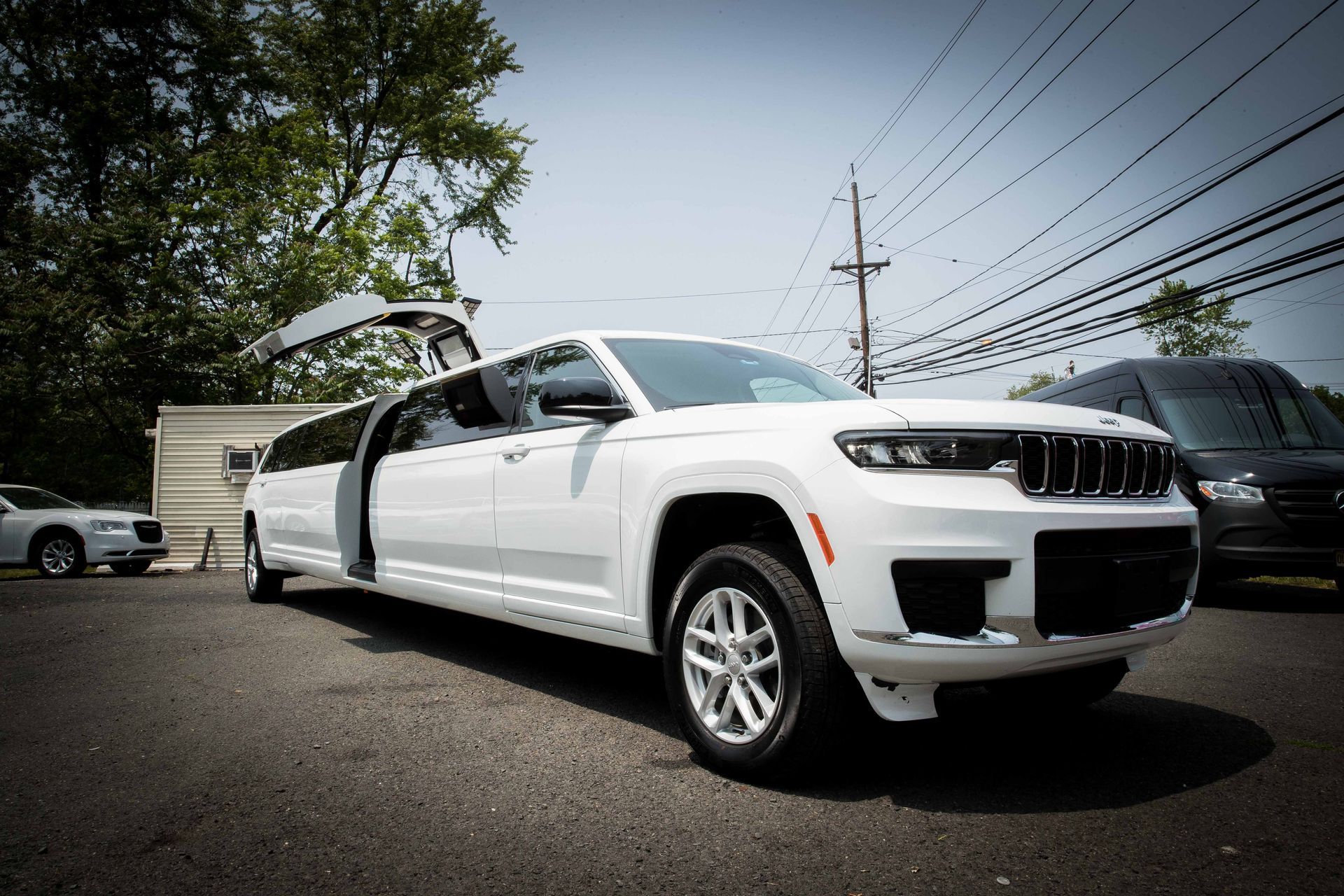2024 Jeep Grand Cherokee - RPD Limo