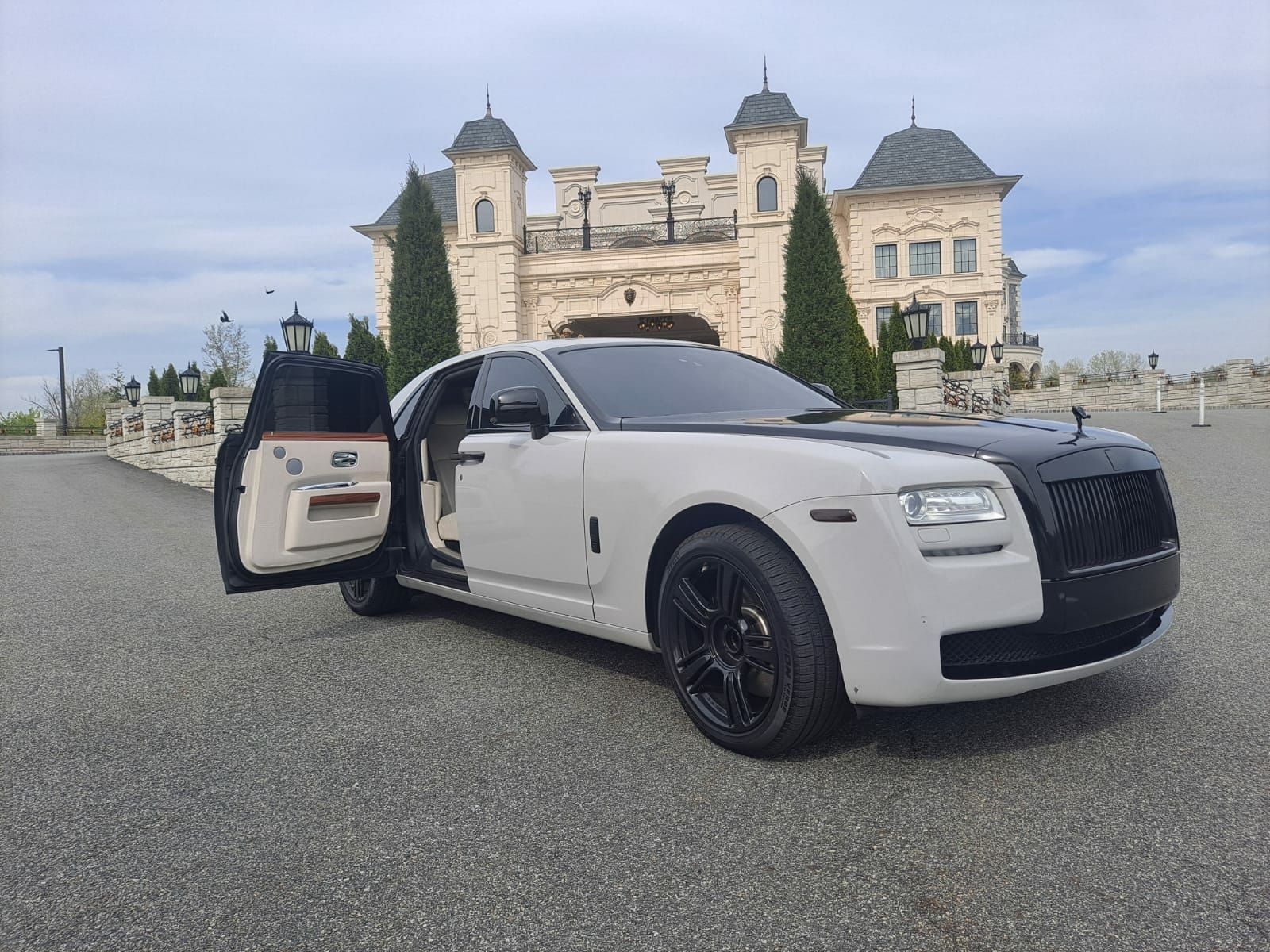 Rolls-Royce Phantom - RPD Limo