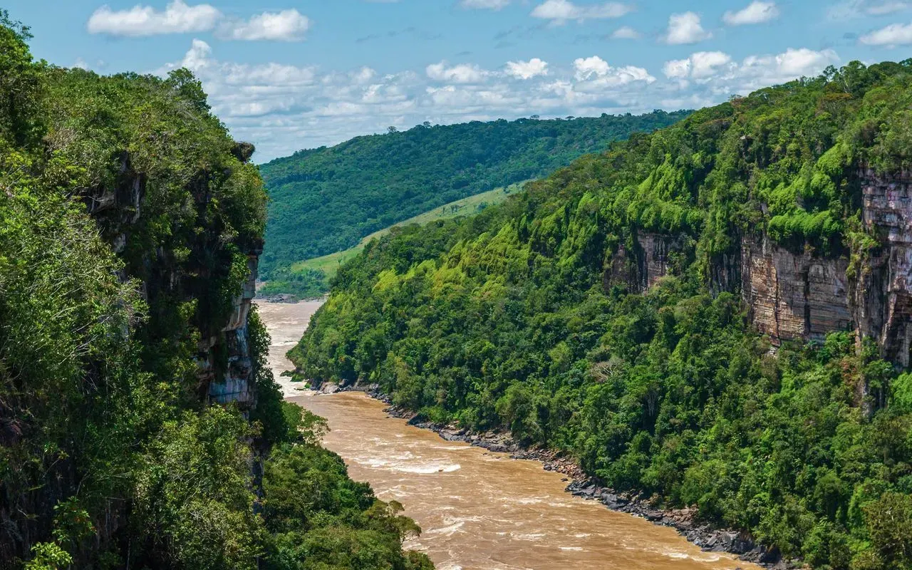 rio caqueta yauto en el amazonas