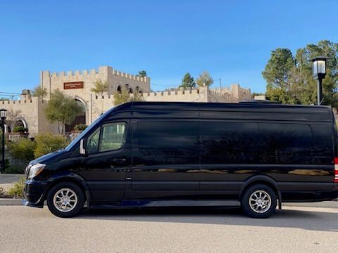 private custom wine tasting tours Paso Robles California