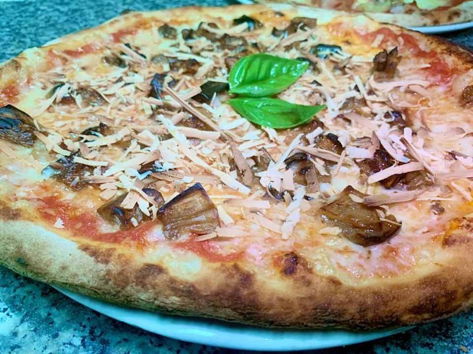 pizza alla norma