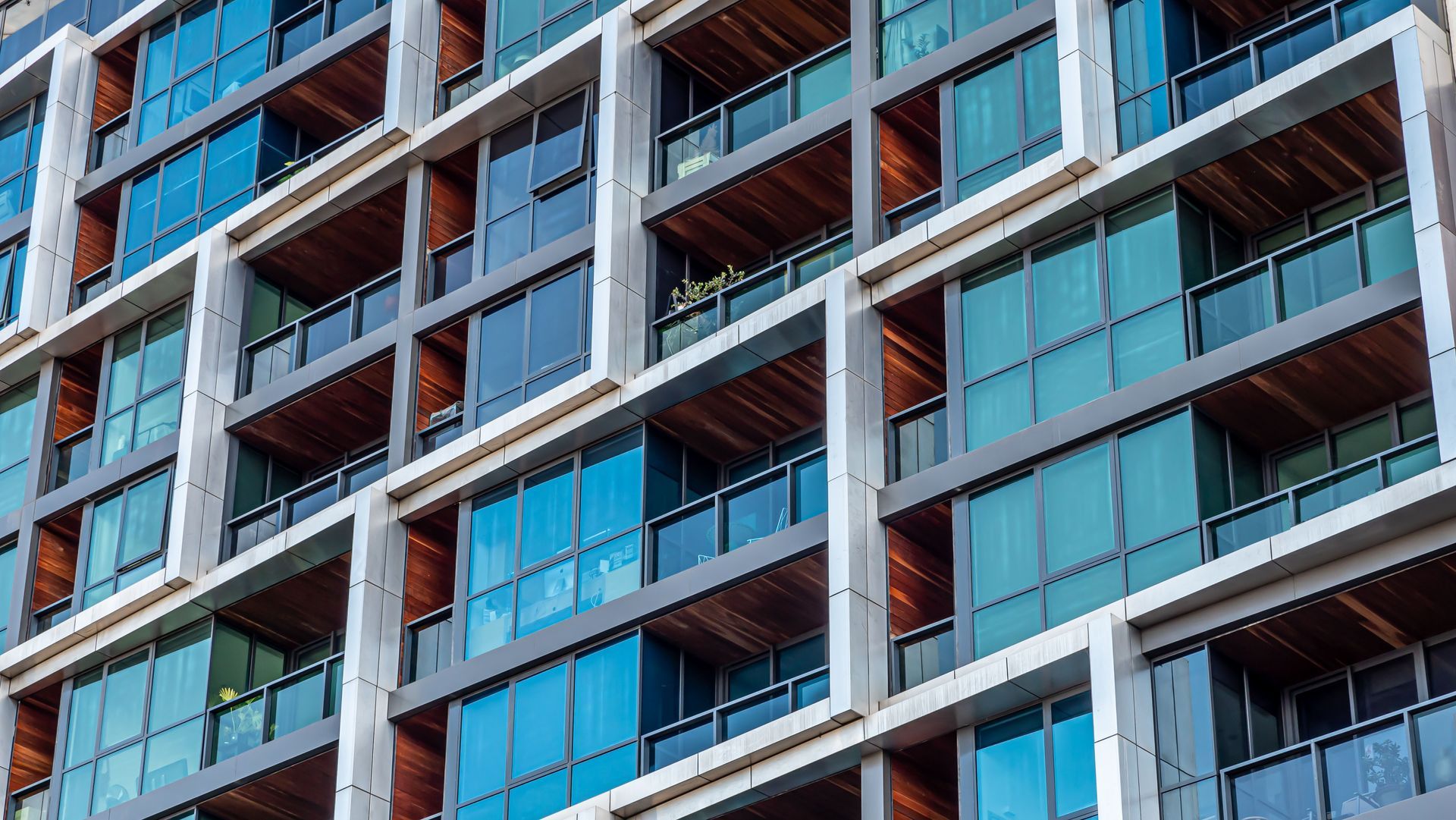 strata facade