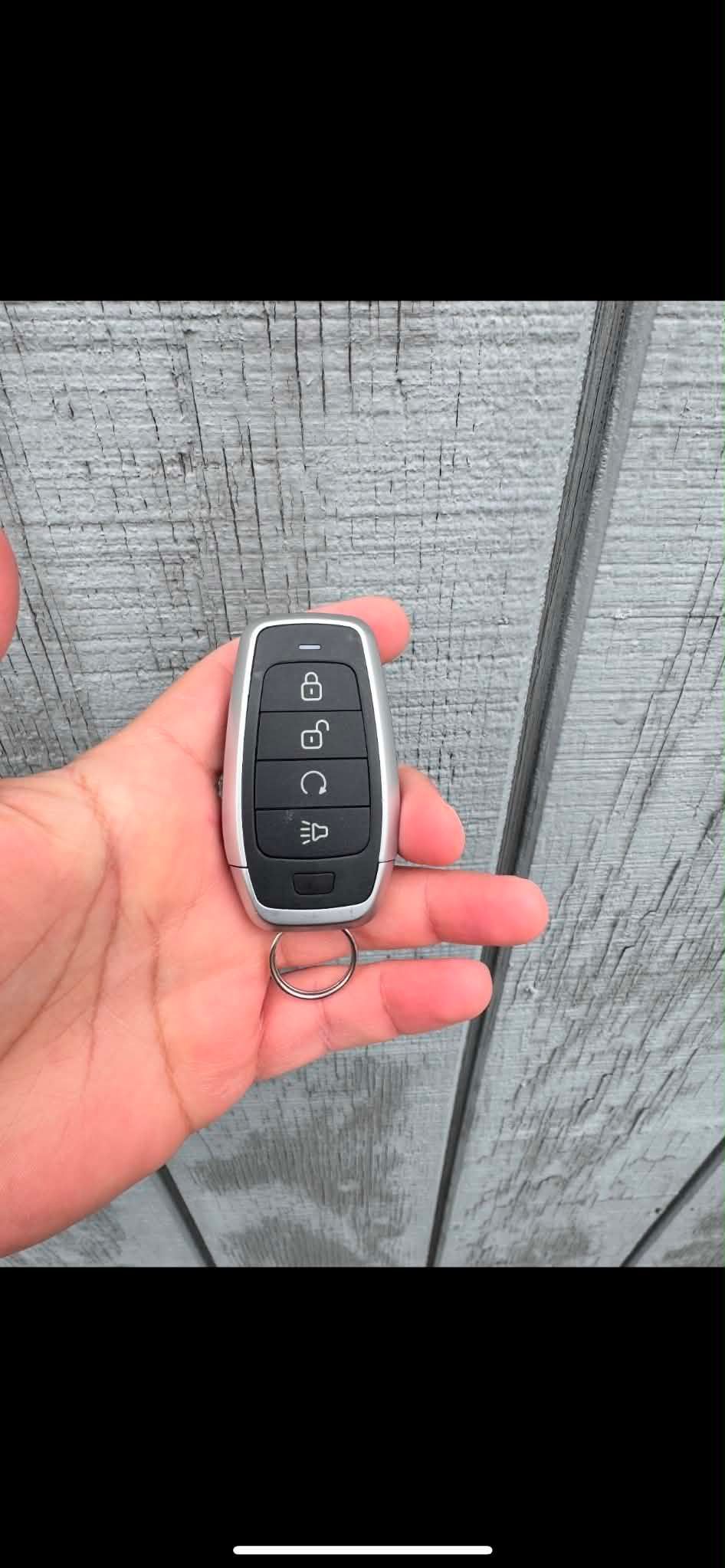 Smart key and proximity fob programming for vehicles