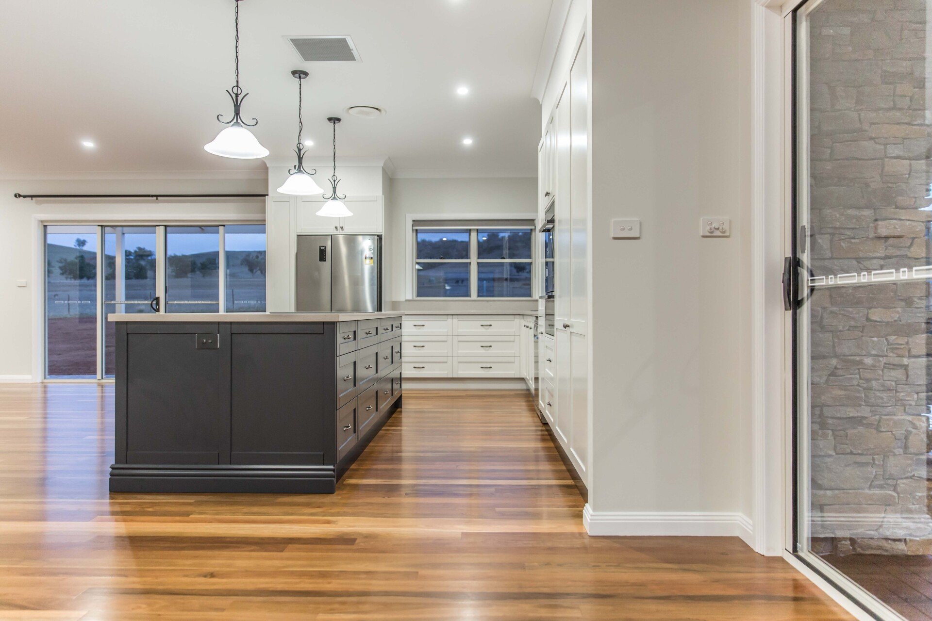 Kitchen Renovations in Tamworth Simmonds Kitchens & Detailed Joinery