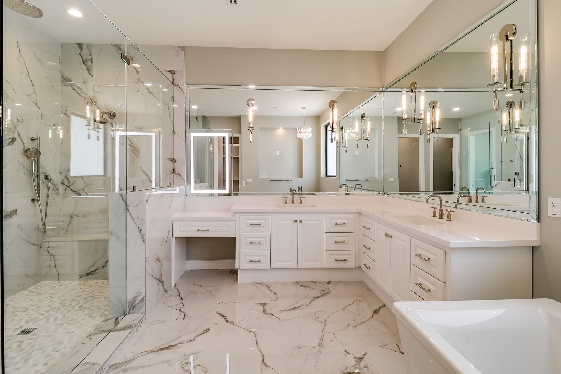 unveiling-the-average-costs-of-walk-in-showers