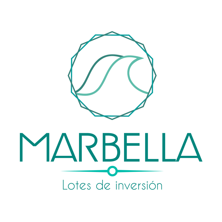 Logotipo de Marbella en color verde azulado con un emblema circular estilizado y las palabras “Lotes de inversión” debajo.