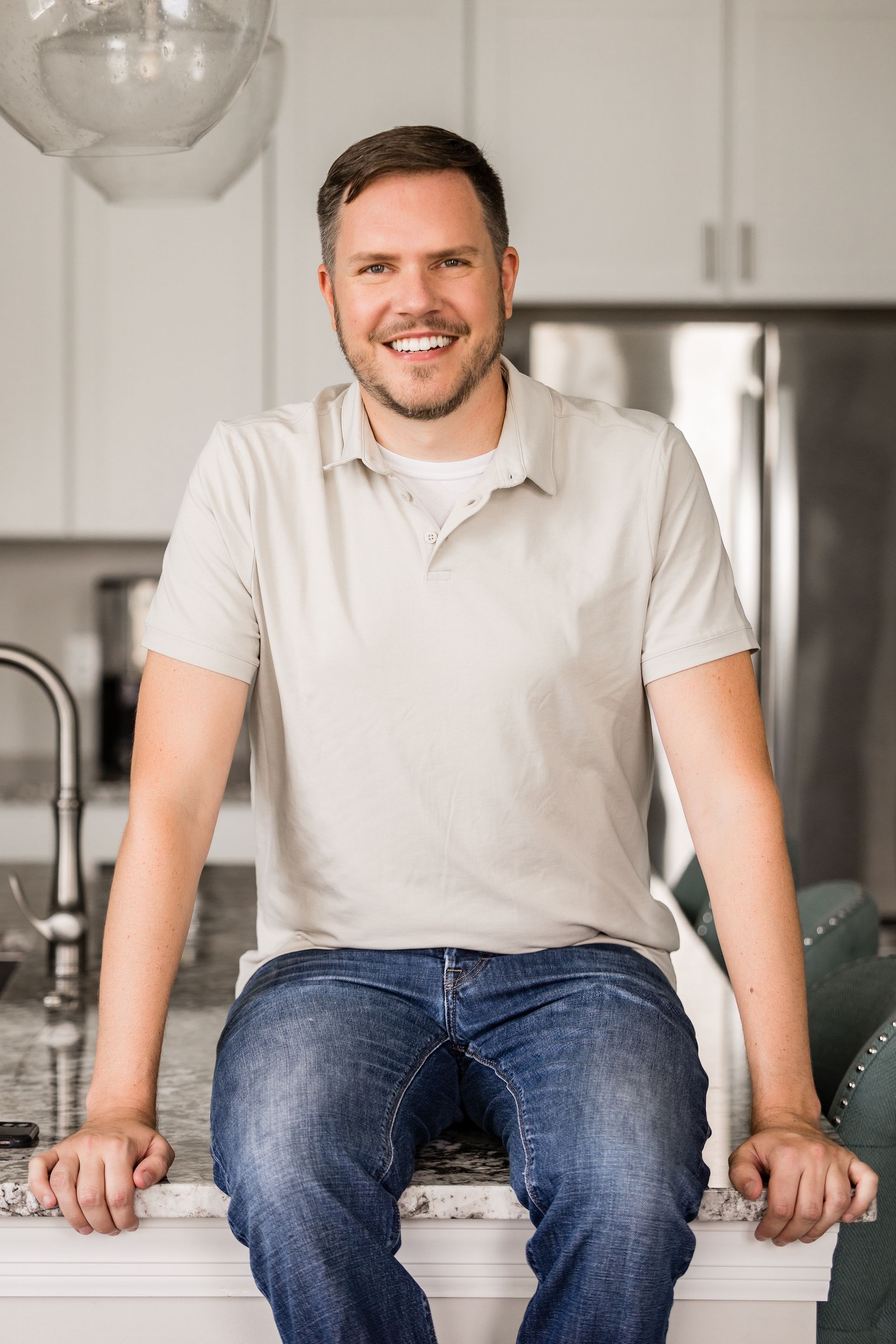 Kyle Weindel, founder of St. Louis Odor Removal and licensed St. Louis real estate agent