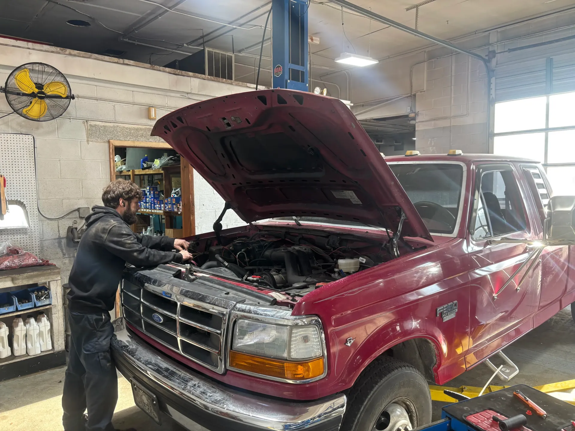 Gallery Image | Holly Oak Towing & Service Center Inc