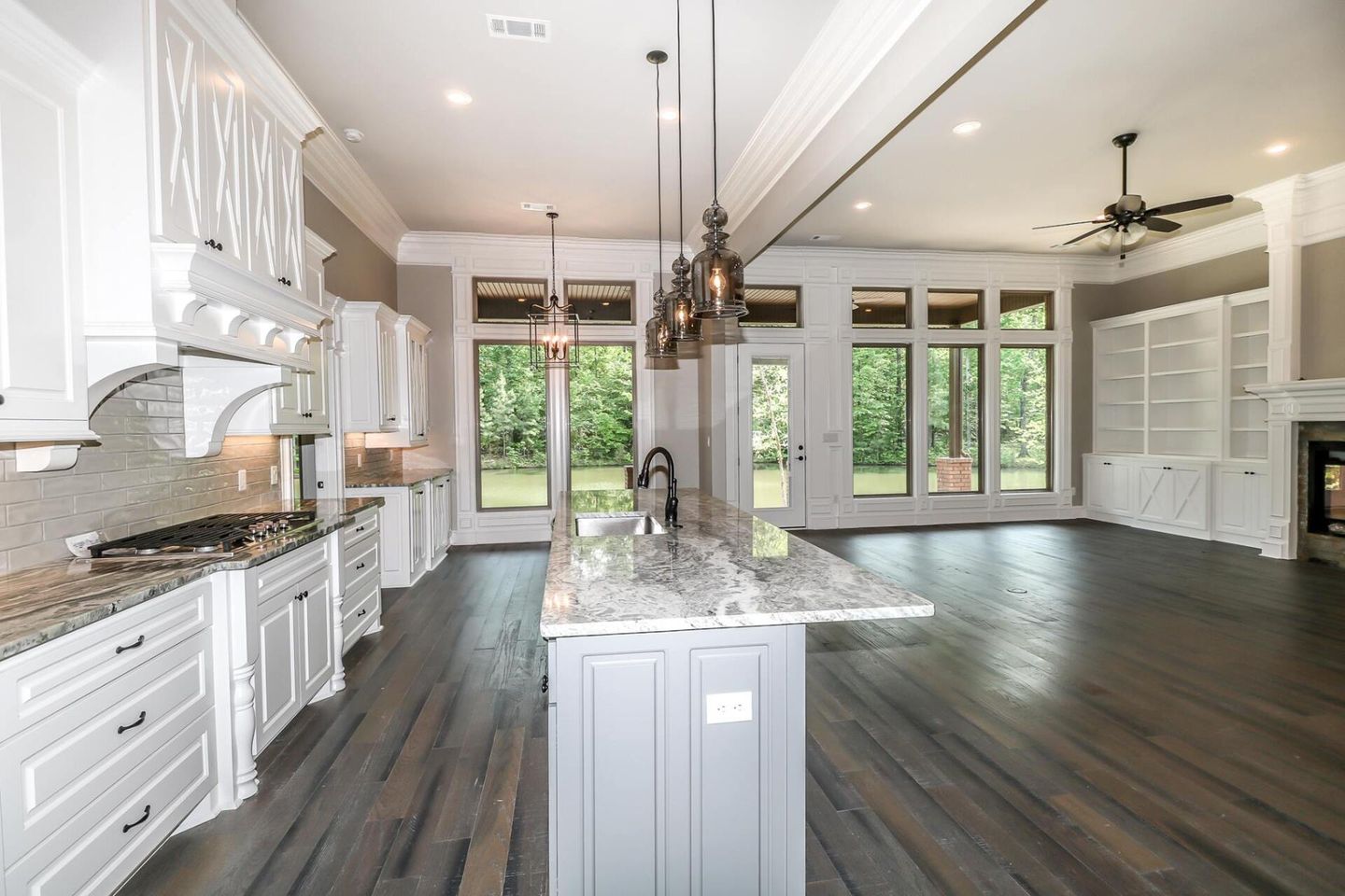 custom home builder