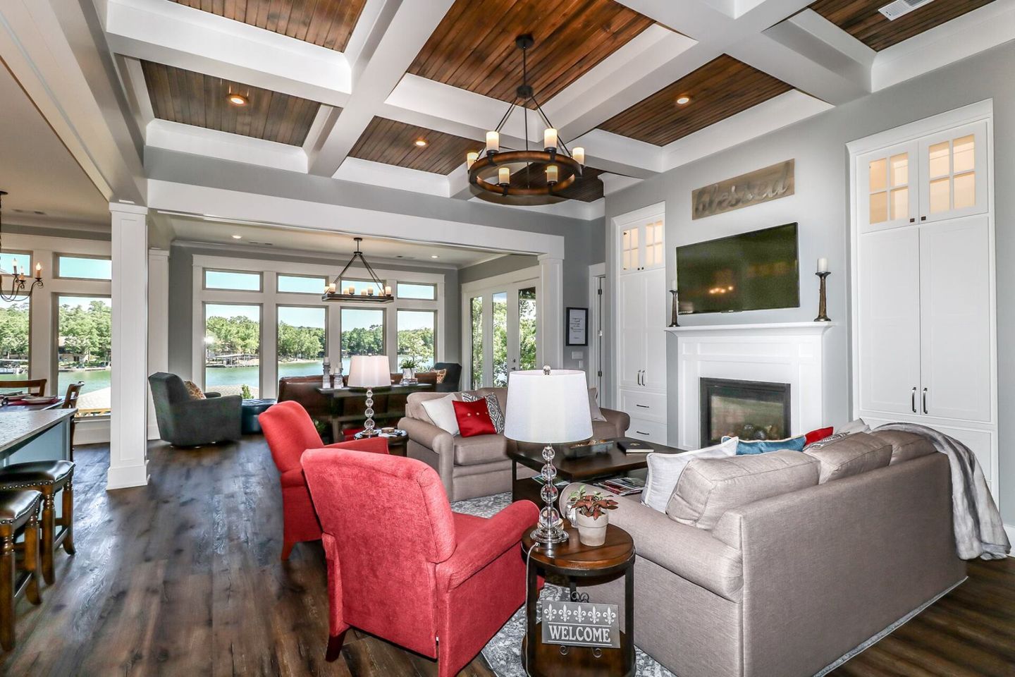 custom home builder