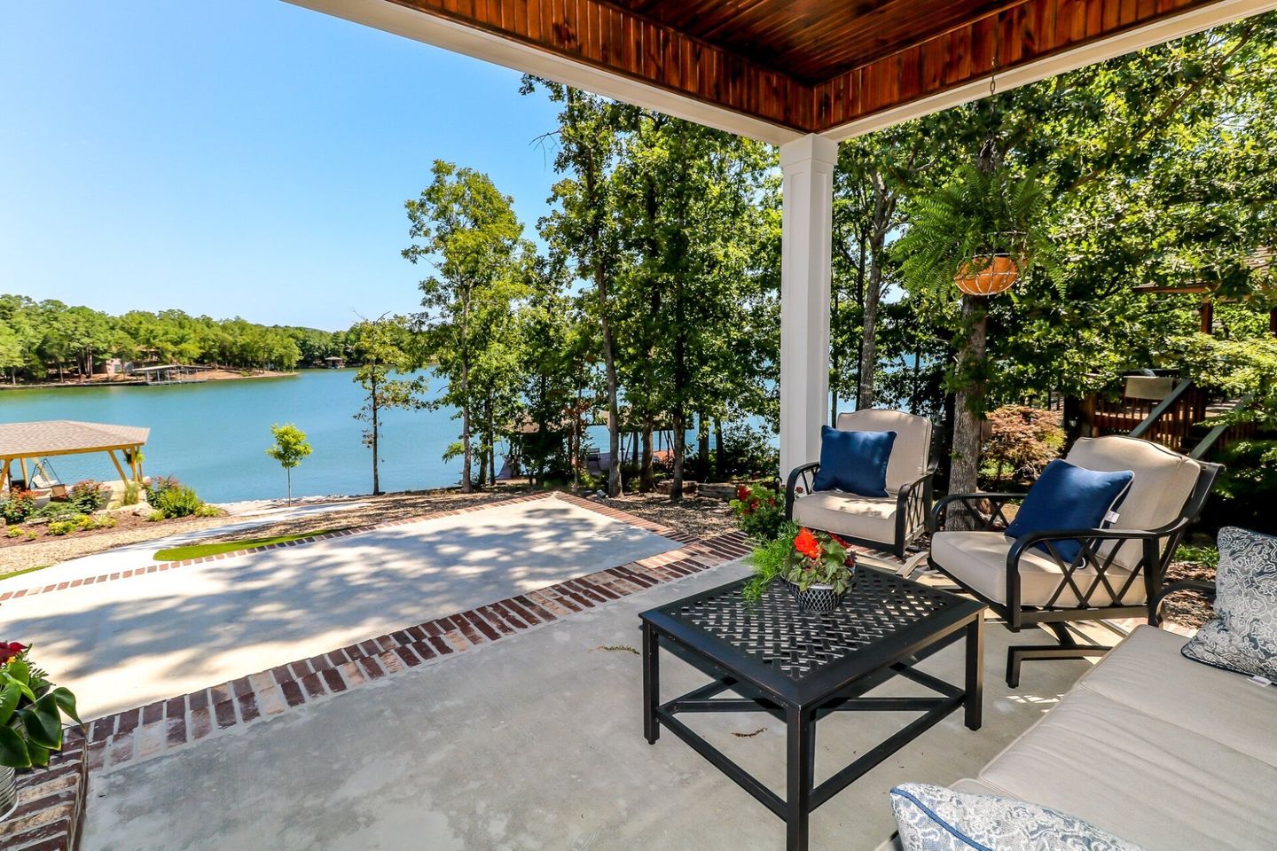 custom home builder