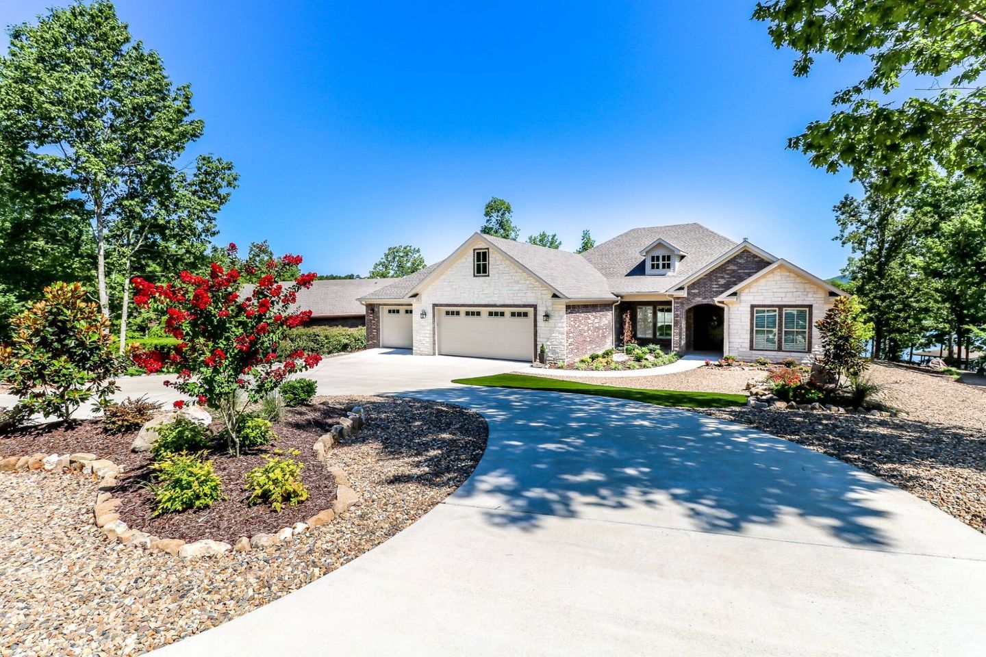 custom home builder