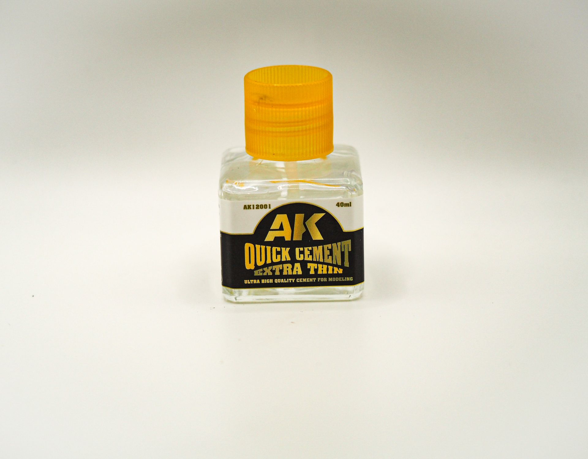 AK Interactive Quick Cement Extra Thin