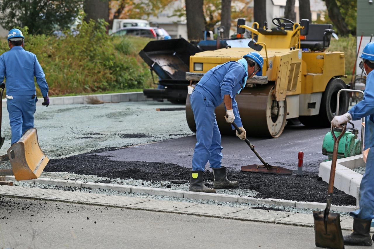 paving