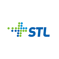 Logo de STL présentant une icône en forme de croix pointillée bleue et verte à côté des lettres bleues « STL ».