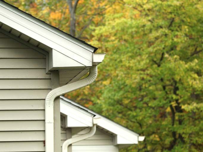 K & R Roofing & Seamless Gutters Tarboro, NC Roofing Contractors