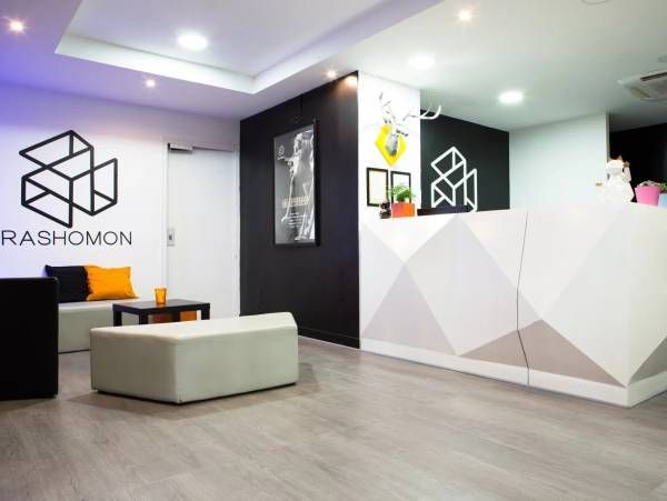 Rashomon escape game