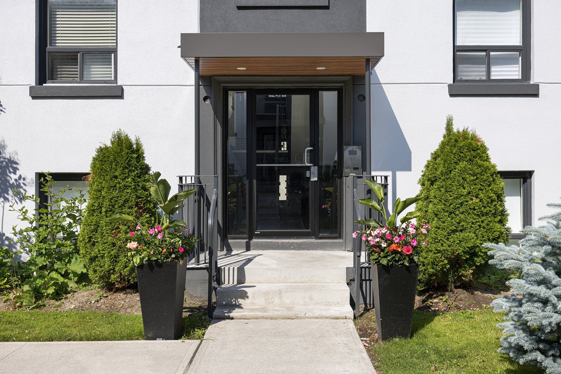 East York Apartments for Rent